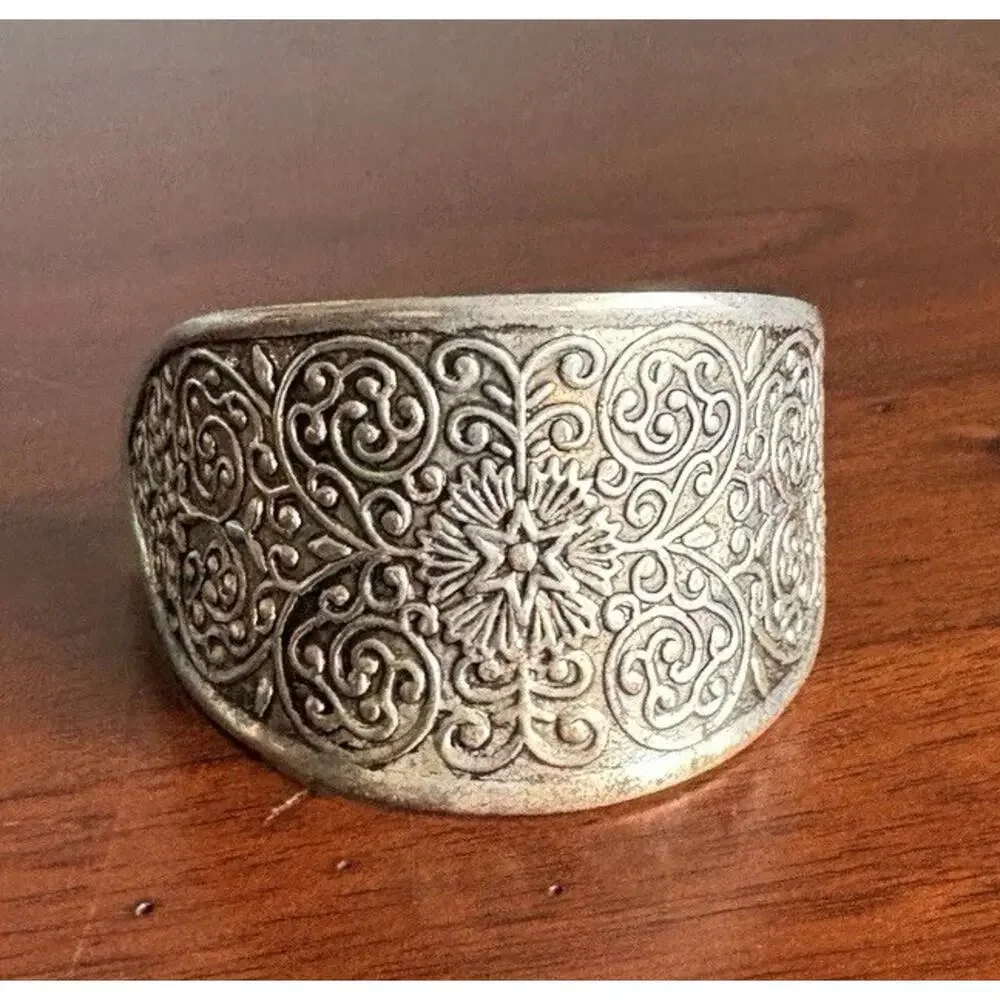 Vtg Silver Tone Ponytail Clip Hair Cuff Ornate Filigree Etched Boho Victorian